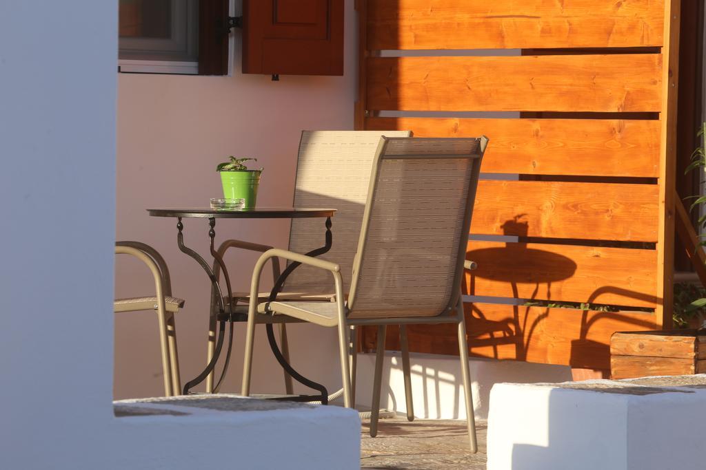 Oasis Rooms & Studios In Galissas Exterior foto