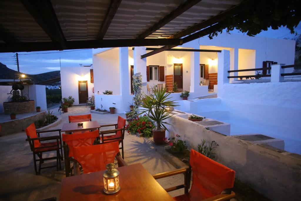 Oasis Rooms & Studios In Galissas Exterior foto