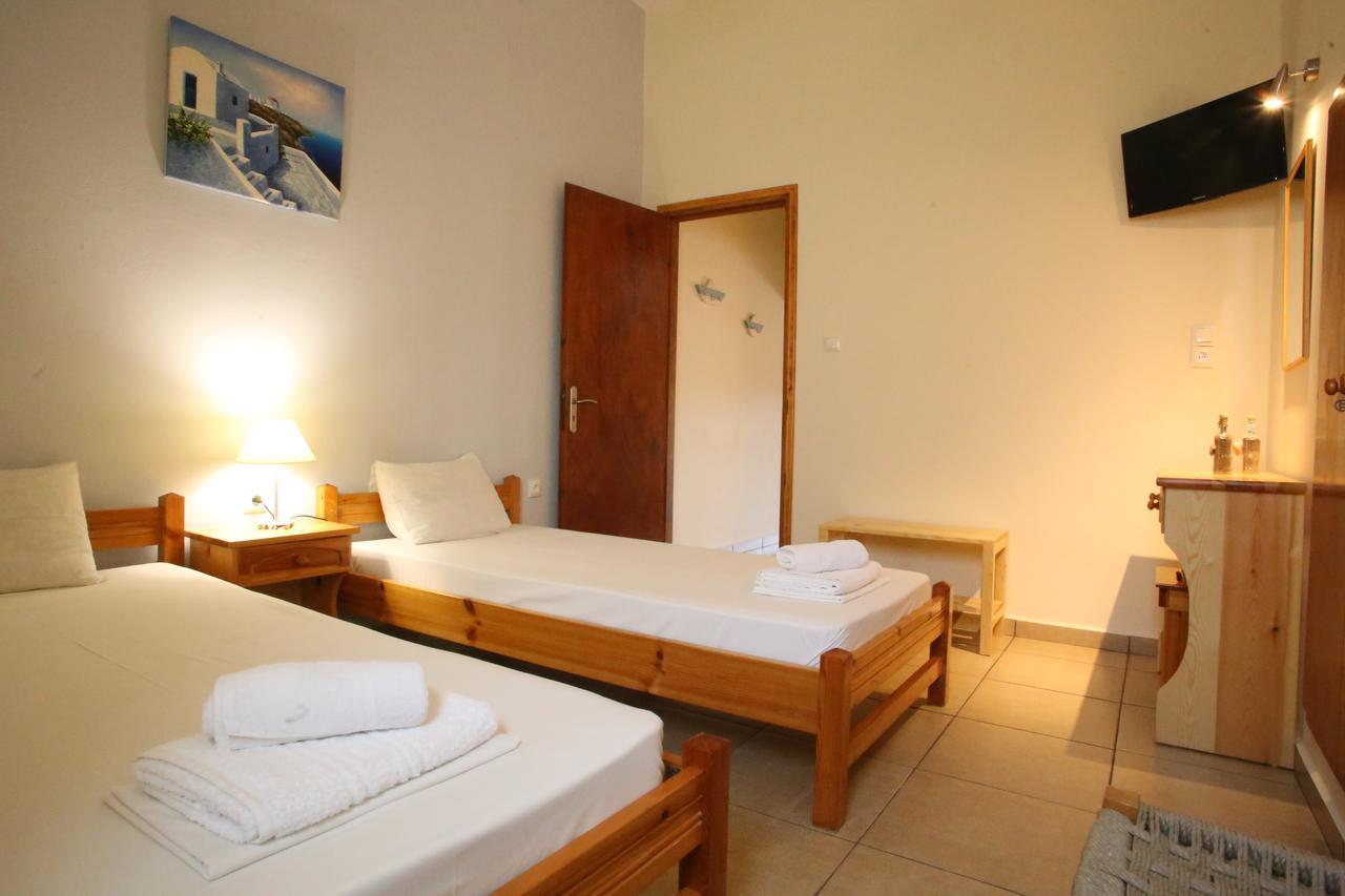 Oasis Rooms & Studios In Galissas Exterior foto