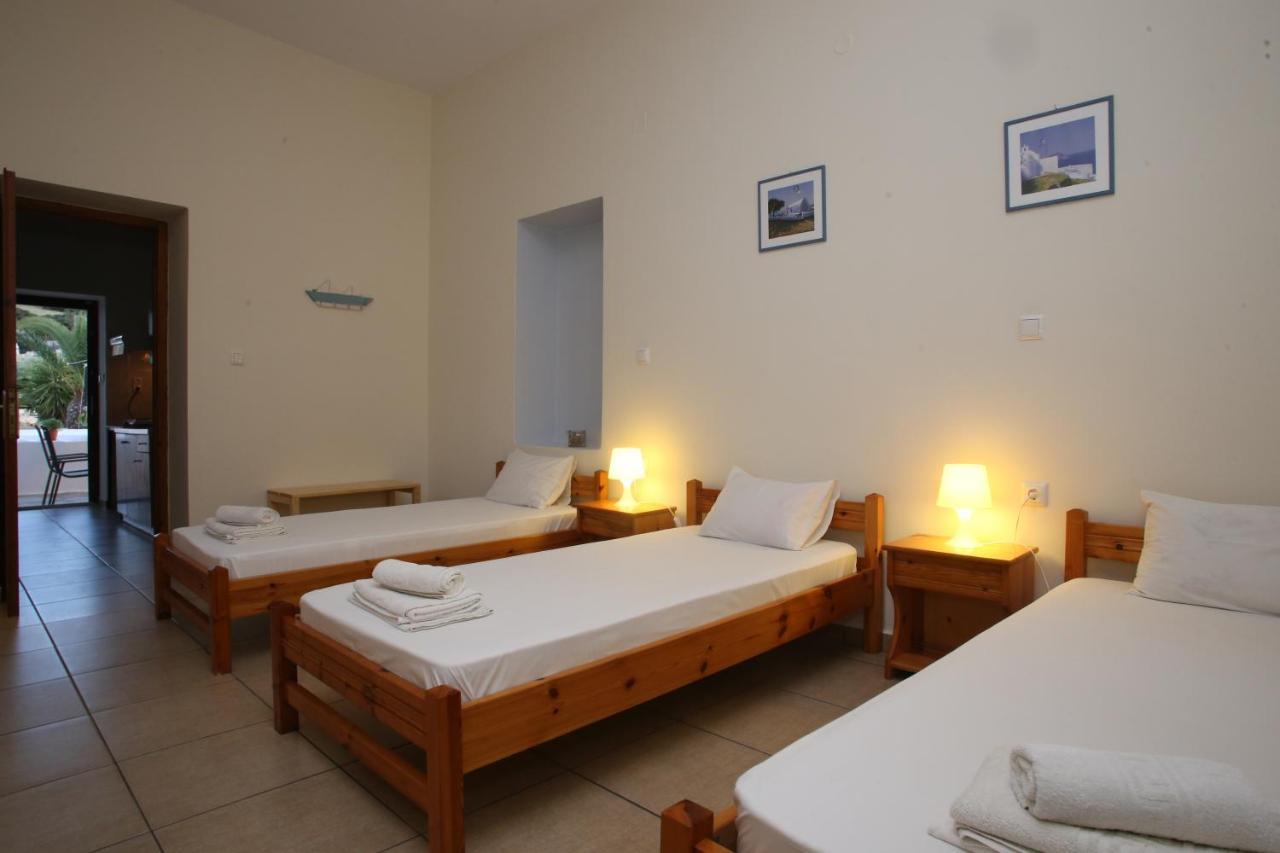 Oasis Rooms & Studios In Galissas Exterior foto