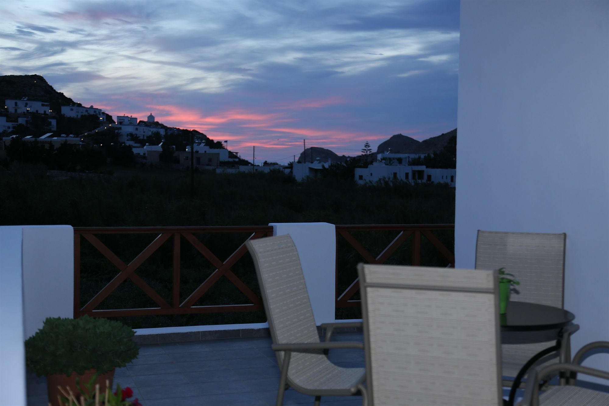 Oasis Rooms & Studios In Galissas Exterior foto
