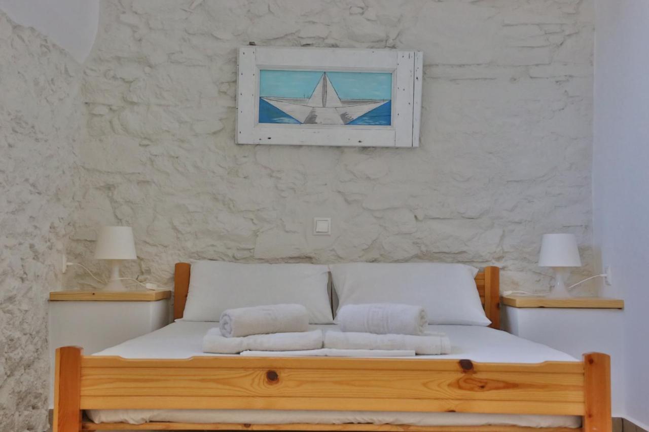 Oasis Rooms & Studios In Galissas Exterior foto